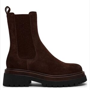 Steve MaddenBlitzen Suede Chelsea Platform Booties